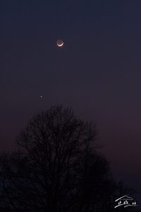 Aschfahler Mond und Venus